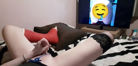 sloanesolo pretty actress pics