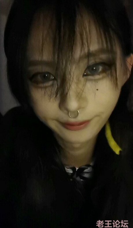 Broken bowle star free img