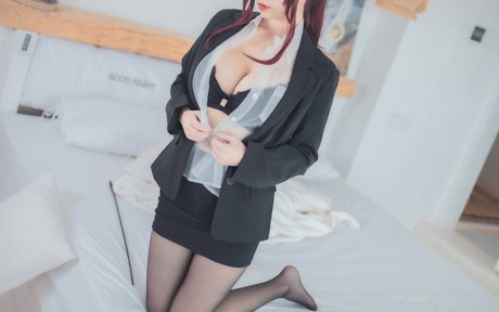 Rioko Cosplay high quality model pictures