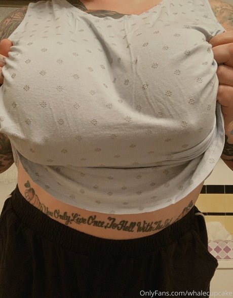 whalecupcake exclusive star pictures