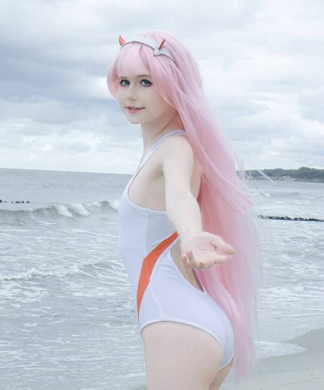 asainoshi adult actress pics