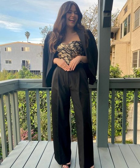 Molly Gordon profile pic