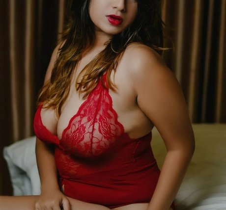 farihapriyam profile pic