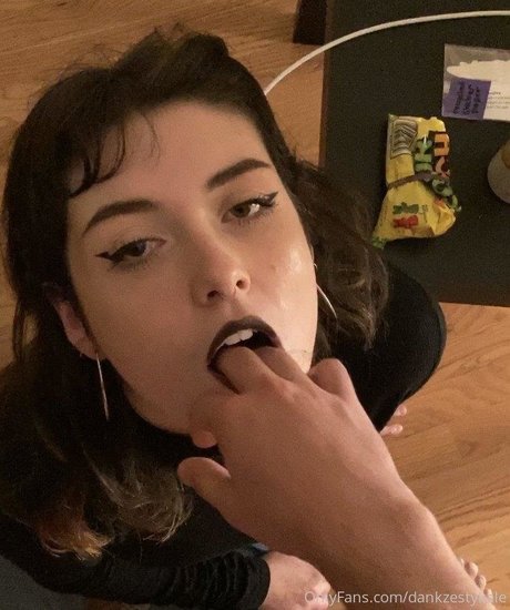 dankzestykale star xxx image