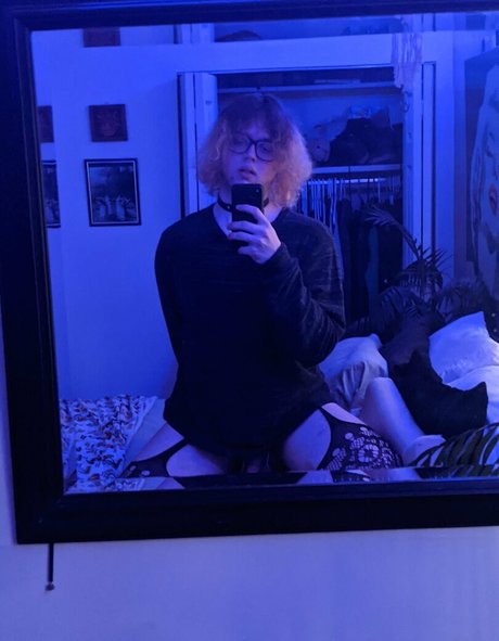 disastergays718 erotic actress archive