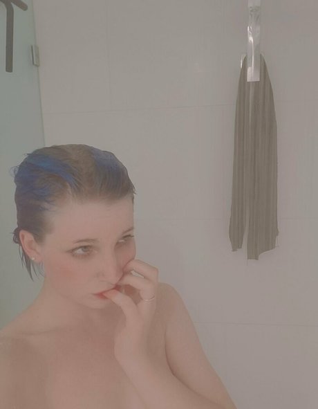 Lolllipollly nude pornstar archive