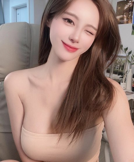 ajn2_ star nice galleries