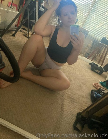 alaskaclouds star art gallery