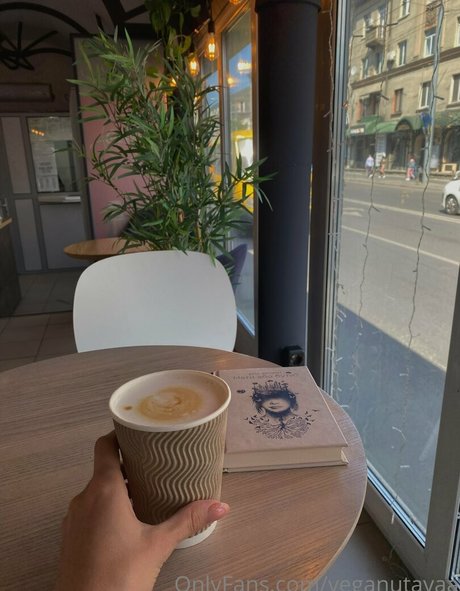 veganutayaa star free picture