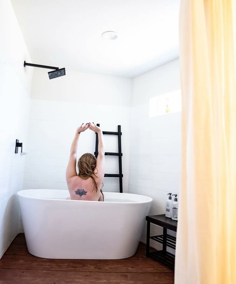 Nena May pornstar high quality img