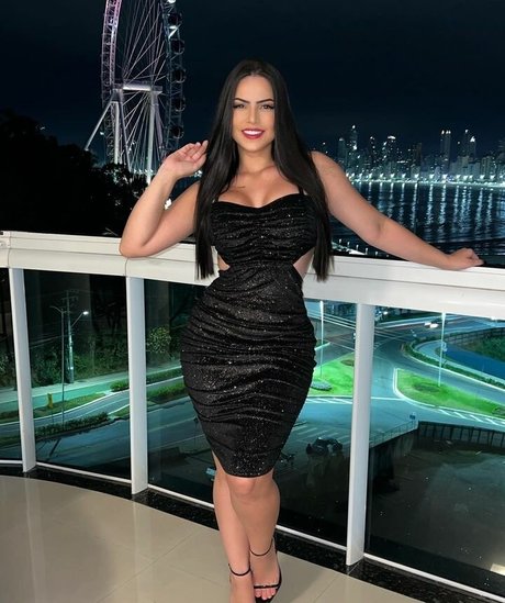 Elisa Gorski adult model photos