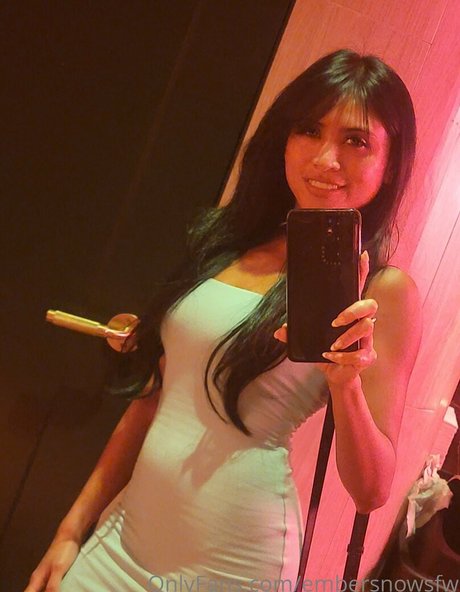 embersnowsfw adult model pictures