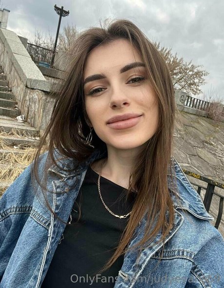 asian kitty onlyfans sexy pictures