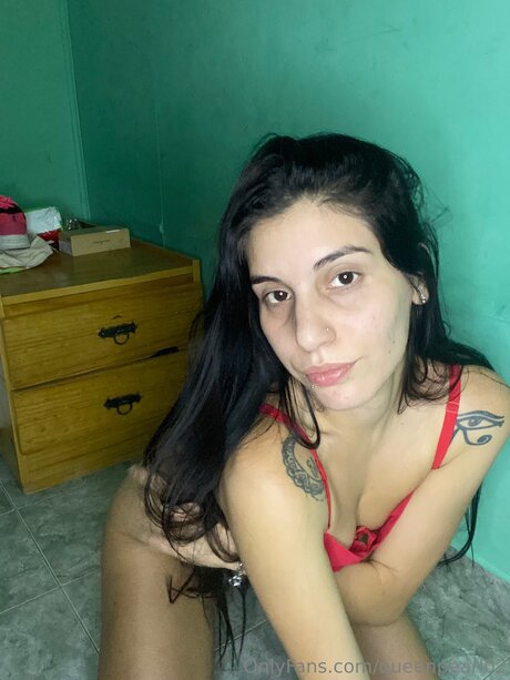 Queenpearl02 model sex photos