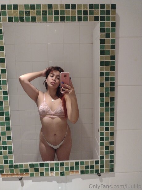 Luuliip model porn galleries