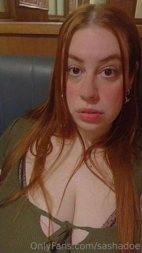 Sashadoe sex model photo