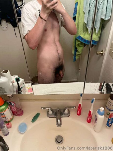 Mopwho2714 star erotic images