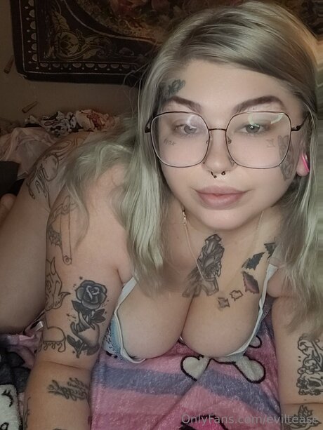 Eviltease star pornographic pic