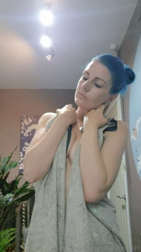 U292301927 star pretty photo