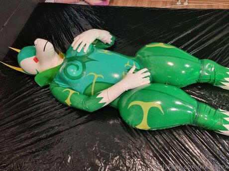 Kurolatex free star picture