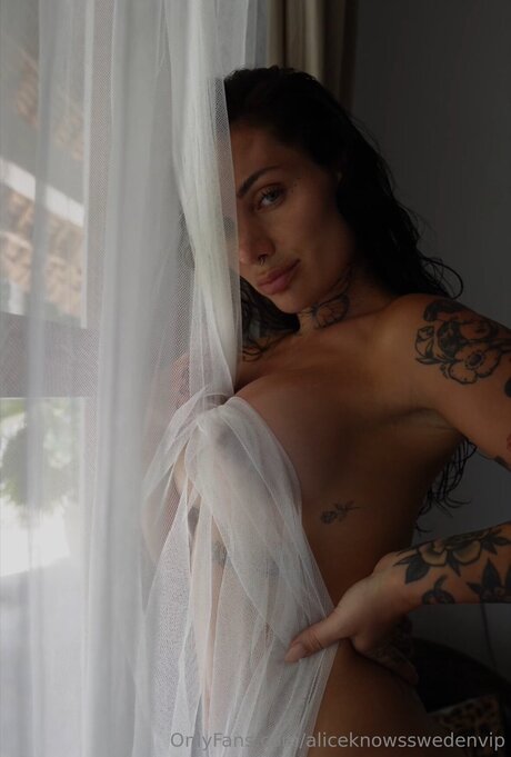 Comewithalicevip pornstar hd pic