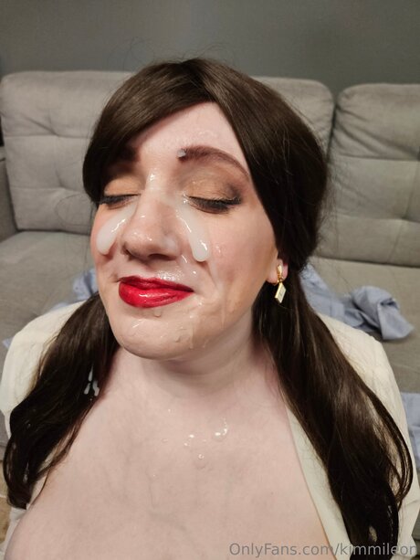 Kimmileon exclusive actress gallery