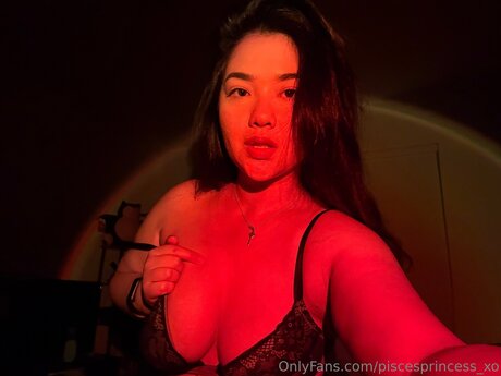 Piscesprincess Xo model porn picture