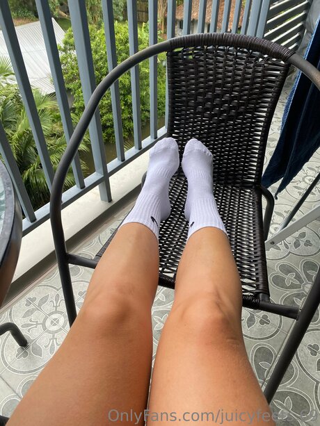 Juicyfeets 69 pornstar art image