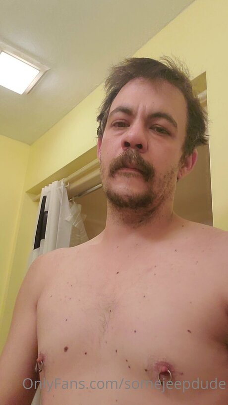 Somejeepdude star nude pics