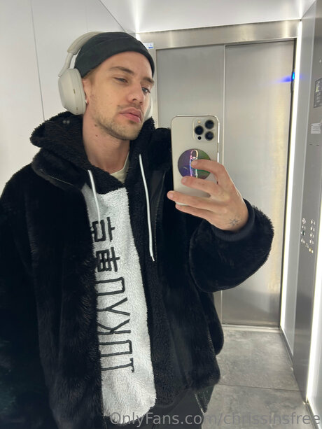 Chrissinsfree model adult pics