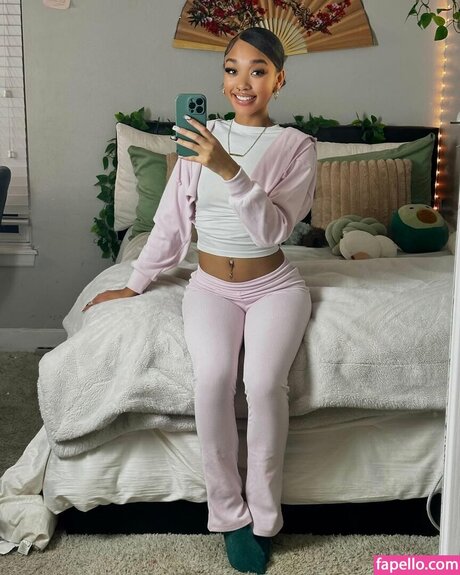 Chibichaz nude actress gallery