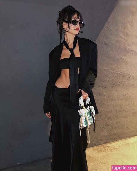 Nina Chuba naked actress images