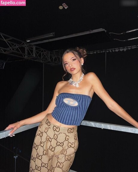 Nina Chuba erotic actress img