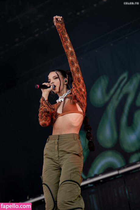 Nina Chuba star hd archive