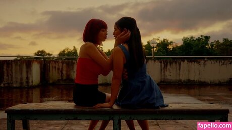 Micaella Raz hot actress photo