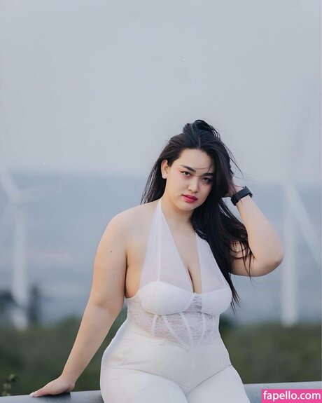 Pop phakhawan top model pic