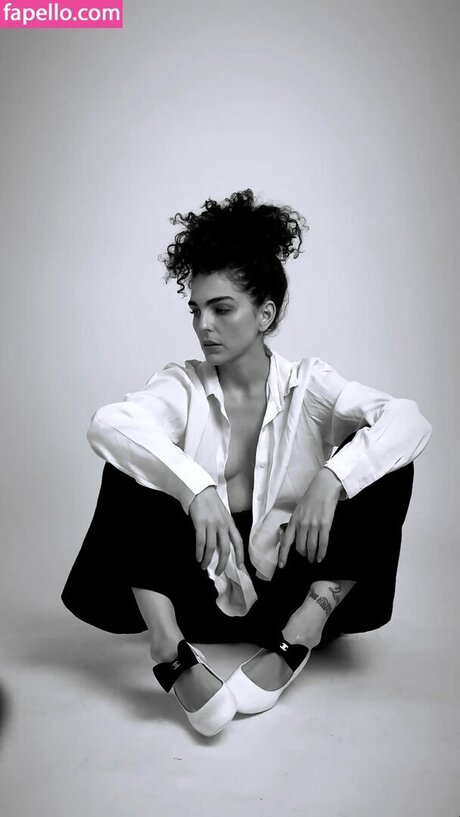 J lia Konrad xxx model pic