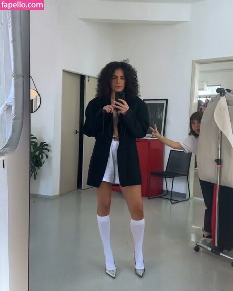 J lia Konrad sex model photo