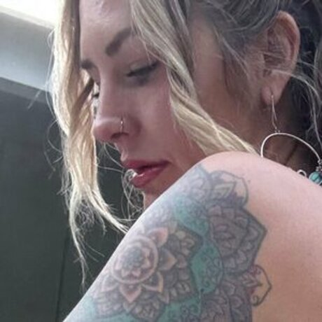 inside onlyfans naked image