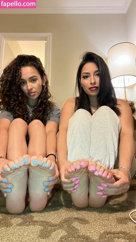 Catwomandulce erotic model images