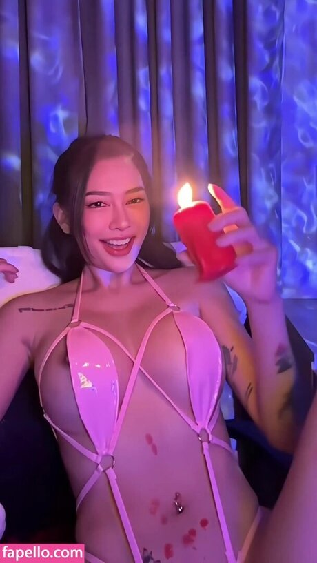 rollipop nude star archive