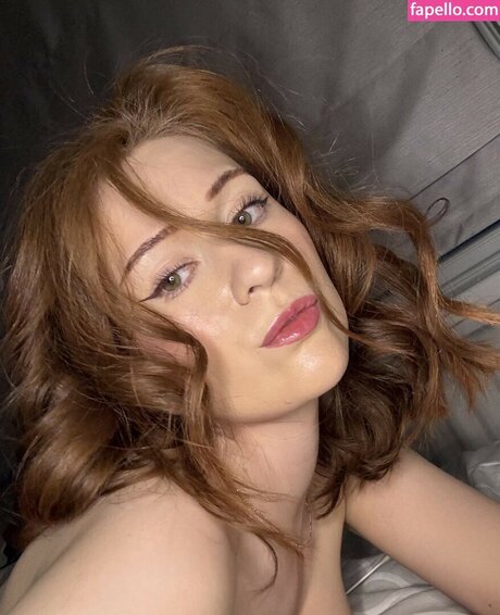 Lunaknight88 model porn pics