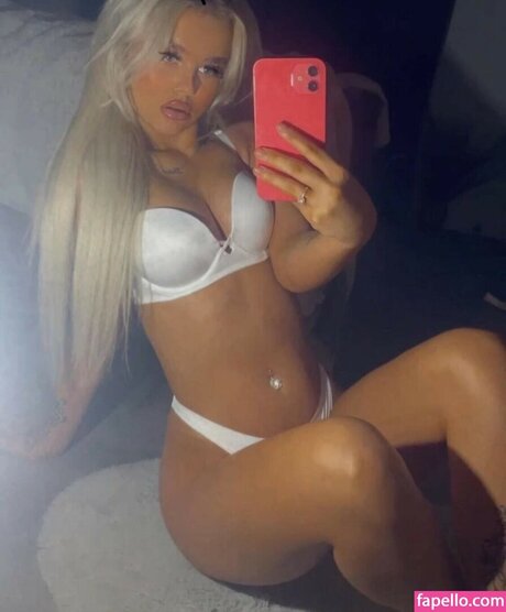 Lotus Petrie star adult pic