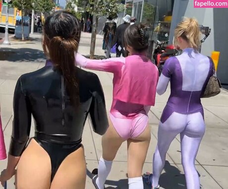 Sakura Shymko star sexy pics