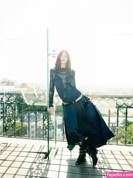 Hermione Corfield model adult pictures