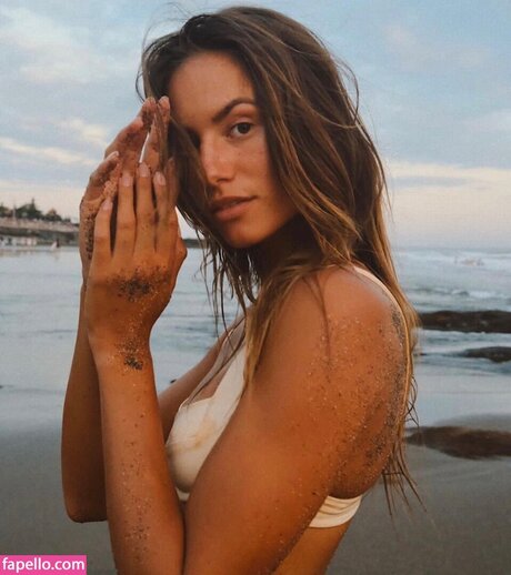 Lauren Sophie Messack star exclusive archive