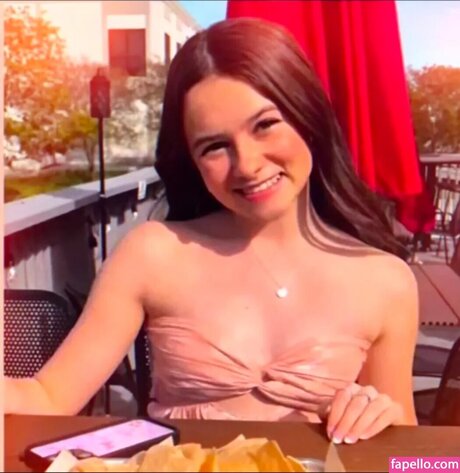 Cailey Fleming hd actress picture