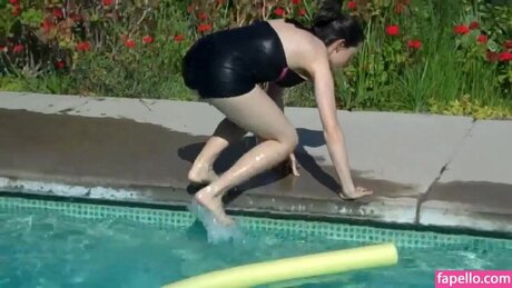 Colette Butler nudes star gallery