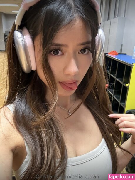 Celia Tran hot star pic