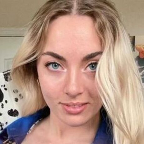 Carmen Elaine model porn img